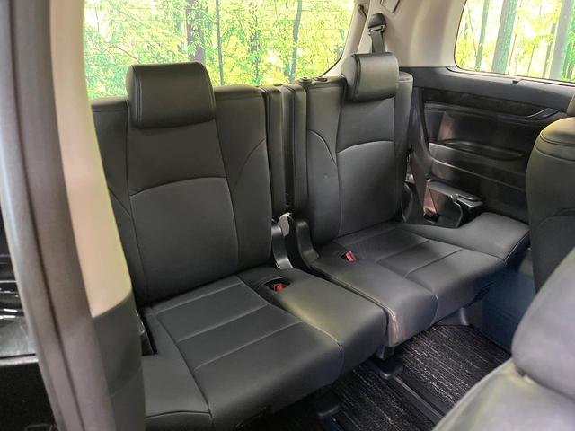 ヴェルファイア ２．５Ｚ　Ｇエディション　ＴＲＤエアロ　両側電動ドア　純正１０型ＳＤナビ　後席モニター　バックカメラ　衝突被害軽減システム　レーダークルーズ　禁煙車　電動リアゲート　レザーシート　前席シートエアコン　パワーシート（10枚目）