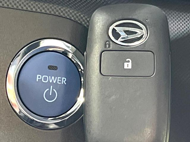 ロッキー プレミアムＧ　ＨＥＶ　登録済未使用車　純正９型ディスプレイオーディオ　全周囲カメラ　衝突被害軽減システム　ハーフレザーシート　コーナーセンサー　スマートキー　ＬＥＤヘッド　オートハイビーム　車線逸脱警報　オートライト（35枚目）