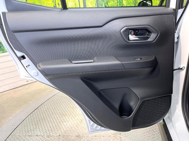 ロッキー プレミアムＧ　ＨＥＶ　登録済未使用車　純正９型ディスプレイオーディオ　全周囲カメラ　衝突被害軽減システム　ハーフレザーシート　コーナーセンサー　スマートキー　ＬＥＤヘッド　オートハイビーム　車線逸脱警報　オートライト（48枚目）