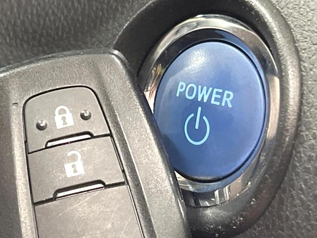 Ｃ－ＨＲ Ｇ　ＴＲＤエアロ　純正９型ＳＤナビ　バックカメラ　衝突被害軽減システム　ハーフレザーシート　コーナーセンサー　スマートキー　ＬＥＤヘッド　ビルトインＥＴＣ　オートハイビーム　車線逸脱警報　オートライト（33枚目）