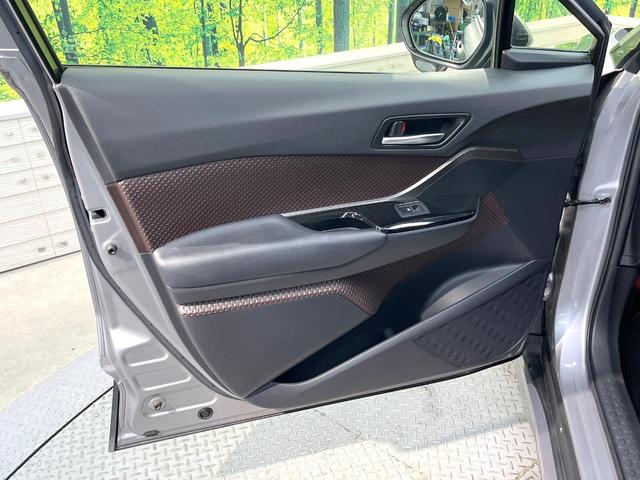 Ｃ－ＨＲ Ｇ　ＴＲＤエアロ　純正９型ＳＤナビ　バックカメラ　衝突被害軽減システム　ハーフレザーシート　コーナーセンサー　スマートキー　ＬＥＤヘッド　ビルトインＥＴＣ　オートハイビーム　車線逸脱警報　オートライト（58枚目）