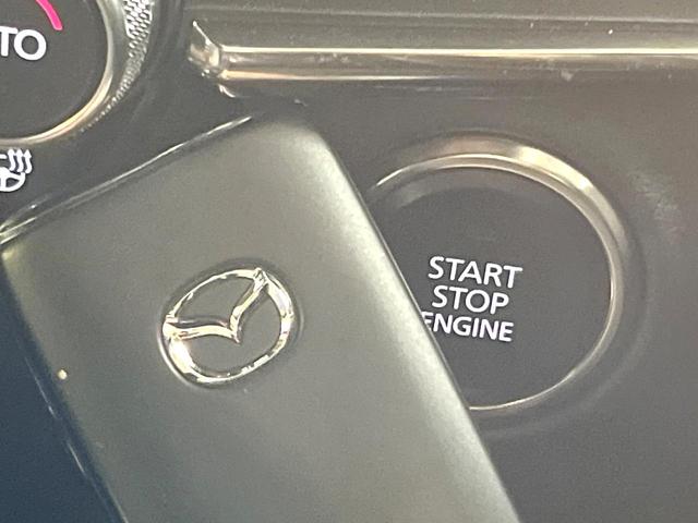 ＭＡＺＤＡ３ファストバック １５Ｓ　レザーツーリングセレクション　１０．２５型マツダコネクトナビ　全周囲カメラ　衝突軽減装置　レーダークルーズ　禁煙車　レザーシート　パワーシート　ドラレコ　コーナーセンサー　ＬＥＤヘッド　ＥＴＣ　純正１８インチＡＷ　オートハイビーム（42枚目）