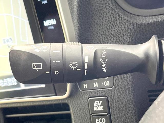 エスクァイア ハイブリッドＧｉ　プレミアムパッケージ　両側電動ドア　純正１０型ナビ　後席モニター　バックカメラ　１００Ｖ電源　衝突被害軽減システム　ドラレコ　スマートキー　ＬＥＤヘッド　ビルトインＥＴＣ　クルコン　純正１５インチアルミ　オートハイビーム（52枚目）