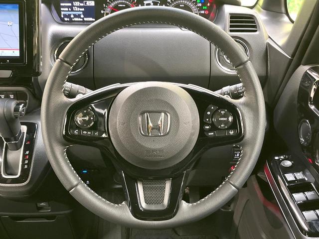 Ｎ－ＢＯＸカスタム Ｌターボ　両側電動ドア　ＳＤナビ　バックカメラ　衝突被害軽減システム　禁煙車　ハーフレザーシート　シートヒーター　スマートキー　ＬＥＤヘッド　ビルトインＥＴＣ　純正１５インチＡＷ　オートハイビーム　車線逸脱警報（11枚目）