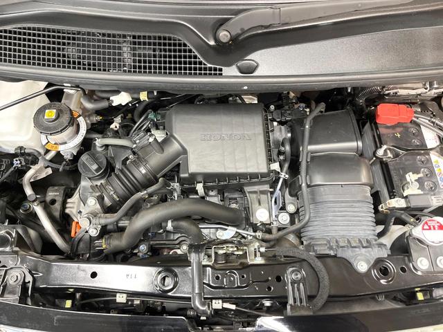 Ｎ－ＢＯＸカスタム Ｌターボ　両側電動ドア　ＳＤナビ　バックカメラ　衝突被害軽減システム　禁煙車　ハーフレザーシート　シートヒーター　スマートキー　ＬＥＤヘッド　ビルトインＥＴＣ　純正１５インチＡＷ　オートハイビーム　車線逸脱警報（18枚目）