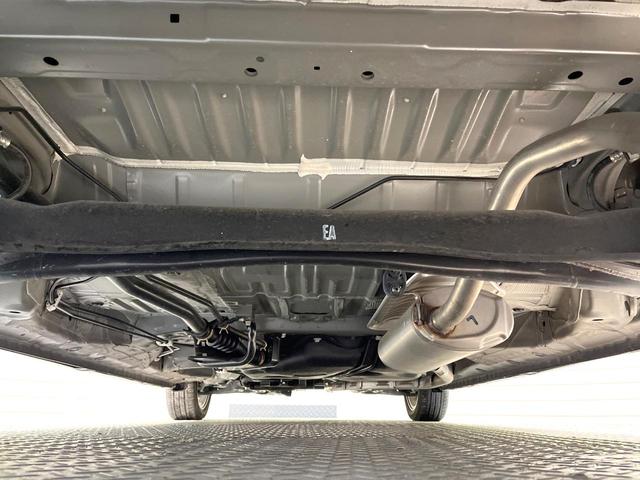 Ｎ－ＢＯＸカスタム Ｌターボ　両側電動ドア　ＳＤナビ　バックカメラ　衝突被害軽減システム　禁煙車　ハーフレザーシート　シートヒーター　スマートキー　ＬＥＤヘッド　ビルトインＥＴＣ　純正１５インチＡＷ　オートハイビーム　車線逸脱警報（19枚目）