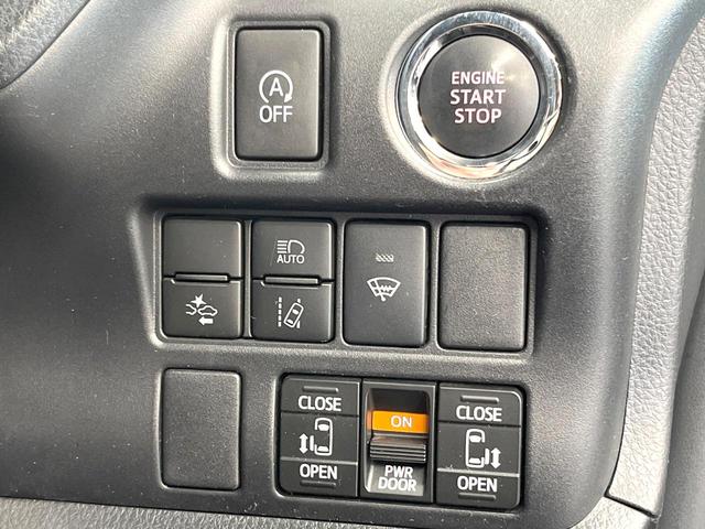 ヴォクシー ＺＳ　煌　純正９型ＳＤナビ　後席モニター　バックカメラ　両側電動ドア　衝突被害軽減システム　禁煙車　ドラレコ　スマートキー　ＬＥＤヘッド　ビルトインＥＴＣ　クルコン　純正１６インチアルミ　オートハイビーム（7枚目）