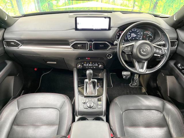 ＣＸ－５ ＸＤ　スポーツアピアランス　サンルーフ　マツダコネクトナビ　ディーゼル　全周囲カメラ　ＢＯＳＥサウンド　衝突被害軽減システム　禁煙車　電動リアゲート　レザーシート　シートヒーター　ドラレコ　コーナーセンサー　スマートキー（2枚目）