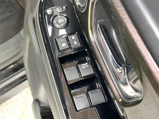 Ｎ－ＢＯＸカスタム Ｇ・Ｌホンダセンシング　両側電動ドア　純正ＳＤナビ　バックカメラ　衝突被害軽減システム　禁煙車　コーナーセンサー　スマートキー　ＬＥＤヘッド　ビルトインＥＴＣ　純正１４インチアルミ　オートハイビーム　車線逸脱警報（52枚目）