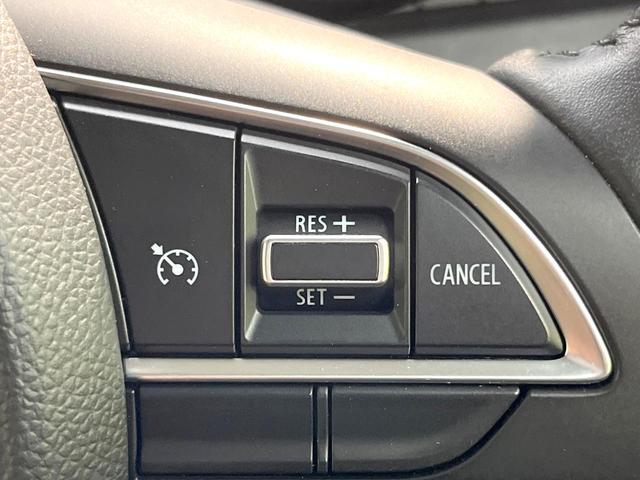 ジムニー ＸＣ　５速ＭＴ　ディスプレイオーディオ　バックカメラ　衝突被害軽減システム　クルコン　禁煙車　スマートキー　ＬＥＤヘッド　ＥＴＣ　純正１６インチアルミ　オートハイビーム　オートライト　オートエアコン（6枚目）