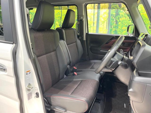 スペーシアカスタム ハイブリッドＸＳターボ　両側電動ドア　純正９インチナビ　バックカメラ　衝突被害軽減システム　禁煙車　ハーフレザーシート　コーナーセンサー　スマートキー　ＬＥＤヘッド　ビルトインＥＴＣ　純正１５インチアルミ　車線逸脱警報（8枚目）