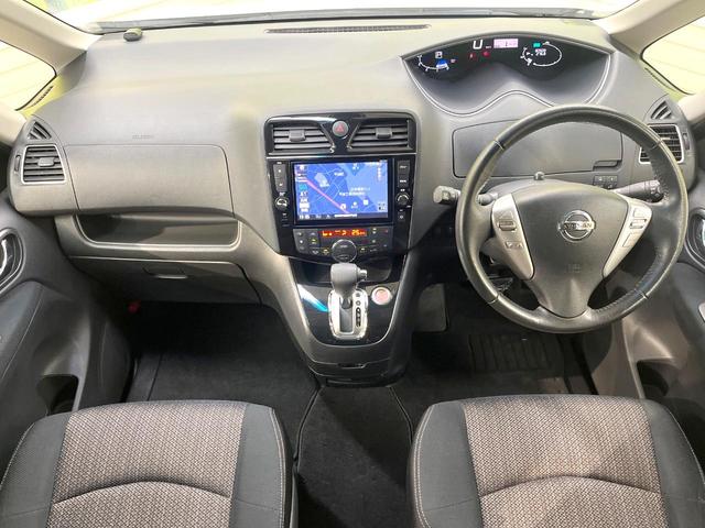 セレナ ハイウェイスター　Ｖセレ＋セーフティＩＩ　ＳＨＶ　後席モニター　両側電動ドア　純正ＳＤナビ　全周囲カメラ　衝突被害軽減システム　禁煙車　コーナーセンサー　スマートキー　ＬＥＤヘッド　ビルトインＥＴＣ　クルコン　純正１６インチアルミ　オートハイビーム（2枚目）