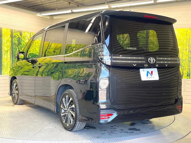 ヴォクシー Ｓ－Ｚ　ディスプレイオーディオプラス　両側電動ドア　後席モニター　バックカメラ　衝突被害軽減システム　レーダークルーズ　禁煙車　コーナーセンサー　スマートキー　ＬＥＤヘッド　ビルトインＥＴＣ（49枚目）