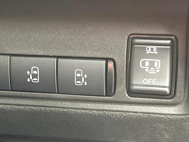 セレナ ハイウェイスターＶ　メーカーナビ　全周囲カメラ　両側電動ドア　衝突被害軽減システム　レーダークルーズ　禁煙車　ハーフレザーシート　コーナーセンサー　スマートキー　ＬＥＤヘッド　ビルトインＥＴＣ（7枚目）