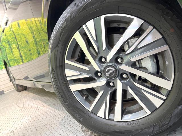 セレナ ハイウェイスターＶ　メーカーナビ　全周囲カメラ　両側電動ドア　衝突被害軽減システム　レーダークルーズ　禁煙車　ハーフレザーシート　コーナーセンサー　スマートキー　ＬＥＤヘッド　ビルトインＥＴＣ（14枚目）