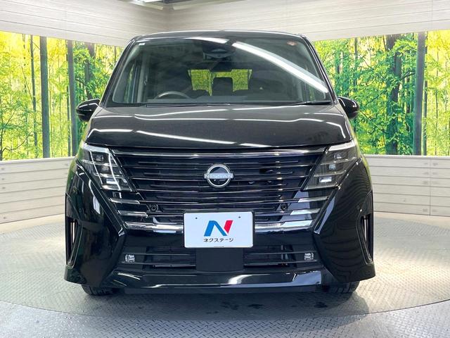 セレナ ハイウェイスターＶ　メーカーナビ　全周囲カメラ　両側電動ドア　衝突被害軽減システム　レーダークルーズ　禁煙車　ハーフレザーシート　コーナーセンサー　スマートキー　ＬＥＤヘッド　ビルトインＥＴＣ（15枚目）