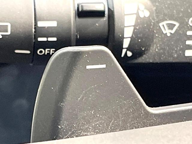 セレナ ハイウェイスターＶ　メーカーナビ　全周囲カメラ　両側電動ドア　衝突被害軽減システム　レーダークルーズ　禁煙車　ハーフレザーシート　コーナーセンサー　スマートキー　ＬＥＤヘッド　ビルトインＥＴＣ（29枚目）