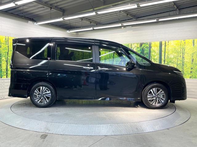 セレナ ハイウェイスターＶ　メーカーナビ　全周囲カメラ　両側電動ドア　衝突被害軽減システム　レーダークルーズ　禁煙車　ハーフレザーシート　コーナーセンサー　スマートキー　ＬＥＤヘッド　ビルトインＥＴＣ（49枚目）