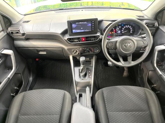 ライズ Ｘ　Ｓ　純正ＳＤナビ　バックカメラ　衝突被害軽減システム　禁煙車　コーナーセンサー　スマートキー　ＬＥＤヘッド　ビルトインＥＴＣ　オートハイビーム　車線逸脱警報　オートライト　ＣＤ　地デジ（2枚目）