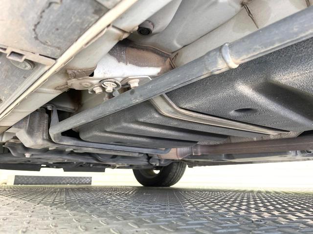 ヴォクシー ＺＳ　煌ＩＩ　後席モニター　１０型ＳＤナビ　両側電動ドア　バックカメラ　衝突被害軽減システム　禁煙車　コーナーセンサー　スマートキー　ＬＥＤヘッド　ビルトインＥＴＣ　クルコン　純正１６インチアルミ　オートハイビーム（21枚目）