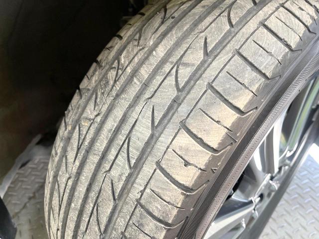 ヴォクシー ＺＳ　煌ＩＩ　後席モニター　１０型ＳＤナビ　両側電動ドア　バックカメラ　衝突被害軽減システム　禁煙車　コーナーセンサー　スマートキー　ＬＥＤヘッド　ビルトインＥＴＣ　クルコン　純正１６インチアルミ　オートハイビーム（35枚目）