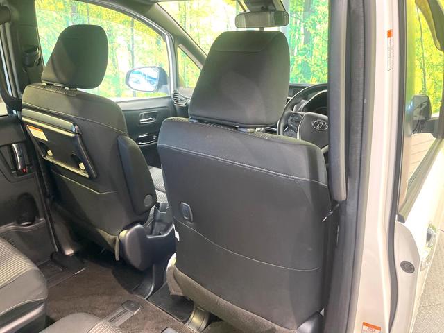 ヴォクシー ＺＳ　煌ＩＩ　後席モニター　１０型ＳＤナビ　両側電動ドア　バックカメラ　衝突被害軽減システム　禁煙車　コーナーセンサー　スマートキー　ＬＥＤヘッド　ビルトインＥＴＣ　クルコン　純正１６インチアルミ　オートハイビーム（38枚目）