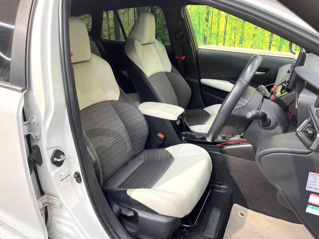 カローラツーリング ハイブリッド　ダブルバイビー　モデリスタエアロ　９型ディスプレイオーディオ　バックカメラ　１００Ｖ電源　衝突被害軽減システム　レーダークルーズ　禁煙車　ハーフレザーシート　スマートキー　ＬＥＤヘッド　ＥＴＣ２．０（8枚目）