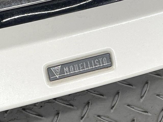 カローラツーリング ハイブリッド　ダブルバイビー　モデリスタエアロ　９型ディスプレイオーディオ　バックカメラ　１００Ｖ電源　衝突被害軽減システム　レーダークルーズ　禁煙車　ハーフレザーシート　スマートキー　ＬＥＤヘッド　ＥＴＣ２．０（30枚目）