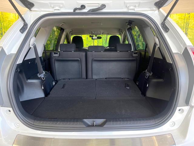 プリウスアルファ Ｓ　モデリスタエアロ　純正ＳＤナビ　バックカメラ　禁煙車　スマートキー　ＬＥＤヘッド　ビルトインＥＴＣ　純正１６インチアルミ　オートライト　オートエアコン　Ｂｌｕｅｔｏｏｔｈ　フルセグ　ＬＥＤフォグ（11枚目）