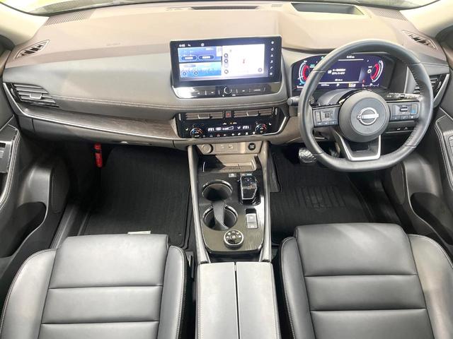 エクストレイル Ｇ　ｅ－４ＯＲＣＥ　純正ＳＤナビ　４ＷＤ　全周囲カメラ　１００Ｖ電源　衝突被害軽減システム　禁煙車　電動リアゲート　コーナーセンサー　スマートキー　ＬＥＤヘッド　ビルトインＥＴＣ　純正１９インチアルミ　オートハイビーム（2枚目）