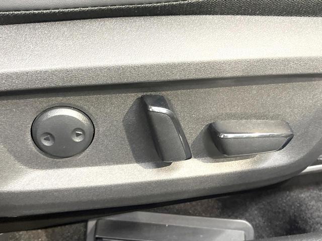 エクストレイル Ｇ　ｅ－４ＯＲＣＥ　純正ＳＤナビ　４ＷＤ　全周囲カメラ　１００Ｖ電源　衝突被害軽減システム　禁煙車　電動リアゲート　コーナーセンサー　スマートキー　ＬＥＤヘッド　ビルトインＥＴＣ　純正１９インチアルミ　オートハイビーム（49枚目）