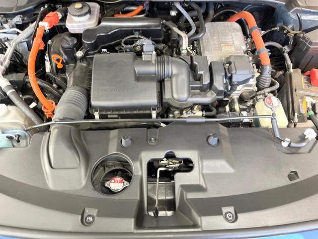 ヴェゼル ｅ：ＨＥＶ　Ｚ　メーカーナビ　バックカメラ　衝突被害軽減システム　レーダークルーズ　禁煙車　電動リアゲート　ハーフレザーシート　コーナーセンサー　スマートキー　ＬＥＤヘッド　ＥＴＣ２．０　純正１８インチアルミ（20枚目）