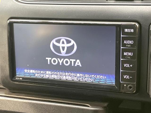 �y�����i�r�z�l�C�̏����i�r�𑕔����Ă���܂��B�i�r�̎g���₷���͂������A�I�[�f�B�I�@�\���[���I�L�����v�◷�s�͂������A�ʋ΂┃�����ȂǕ��i�̃h���C�u���y�����Ȃ�͂���