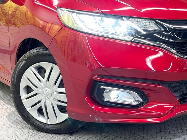 フィット １５ＸＬ　純正ＳＤナビ　バックカメラ　禁煙車　ハーフレザーシート　シートヒーター　スマートキー　ＬＥＤヘッド　ビルトインＥＴＣ　クルコン　オートライト　オートエアコン　Ｂｌｕｅｔｏｏｔｈ（12枚目）