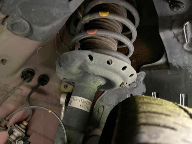 フィット １５ＸＬ　純正ＳＤナビ　バックカメラ　禁煙車　ハーフレザーシート　シートヒーター　スマートキー　ＬＥＤヘッド　ビルトインＥＴＣ　クルコン　オートライト　オートエアコン　Ｂｌｕｅｔｏｏｔｈ（18枚目）