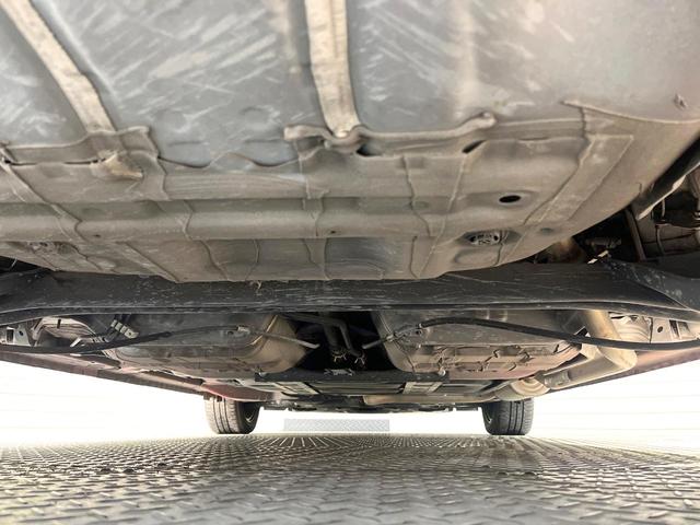 フィット １５ＸＬ　純正ＳＤナビ　バックカメラ　禁煙車　ハーフレザーシート　シートヒーター　スマートキー　ＬＥＤヘッド　ビルトインＥＴＣ　クルコン　オートライト　オートエアコン　Ｂｌｕｅｔｏｏｔｈ（19枚目）