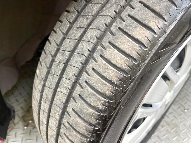 フィット １５ＸＬ　純正ＳＤナビ　バックカメラ　禁煙車　ハーフレザーシート　シートヒーター　スマートキー　ＬＥＤヘッド　ビルトインＥＴＣ　クルコン　オートライト　オートエアコン　Ｂｌｕｅｔｏｏｔｈ（53枚目）