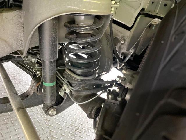 ジムニーシエラ JL 4WD MT車 衝突被害軽減システム 禁煙車 スマートキー オートハイビーム オートライト オートエアコン 電動格納ミラー コーナーセンサー 前席シートヒーター(32枚目)