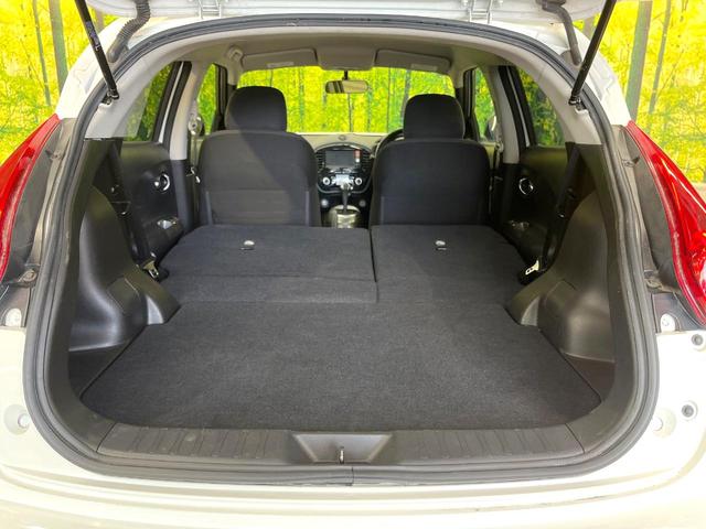 ジューク 15RX タイプV 純正SDナビ バックカメラ 禁煙車 スマートキー オートライト オートエアコン CD フルセグ 電動格納ミラー 衝突安全ボディ 横滑り防止 盗難防止システム(10枚目)