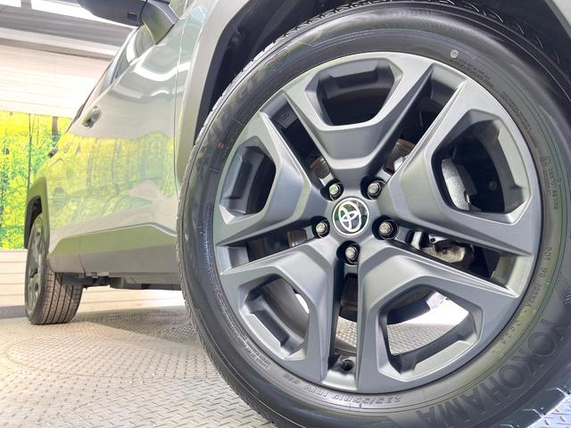 ＲＡＶ４ アドベンチャー　純正１０．５型ナビ　バックカメラ　寒冷地仕様　衝突被害軽減システム　レーダークルーズ　禁煙車　前席シートエアコン　パワーシート　コーナーセンサー　スマートキー　ＬＥＤヘッド　ルーフレール（12枚目）