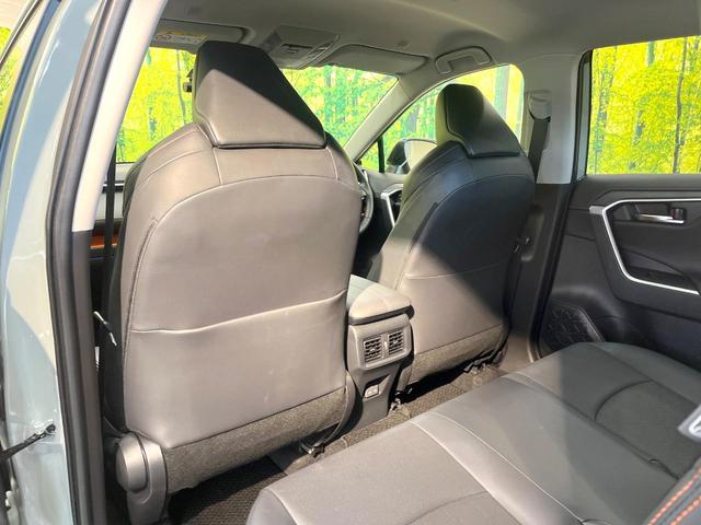 ＲＡＶ４ アドベンチャー　純正１０．５型ナビ　バックカメラ　寒冷地仕様　衝突被害軽減システム　レーダークルーズ　禁煙車　前席シートエアコン　パワーシート　コーナーセンサー　スマートキー　ＬＥＤヘッド　ルーフレール（50枚目）