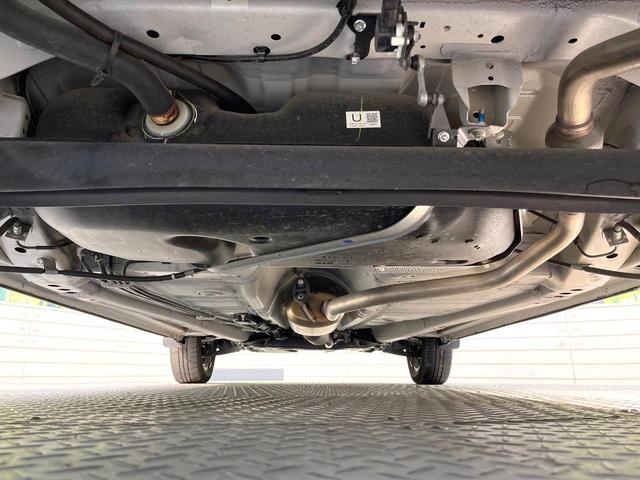 ハスラー ＪスタイルＩＩターボ　９型メーカーナビ　全周囲カメラ　衝突被害軽減システム　レーダークルーズ　禁煙車　ハーフレザーシート　コーナーセンサー　スマートキー　ＬＥＤヘッド　ルーフレール　ビルトインＥＴＣ　純正１５インチアルミ（19枚目）