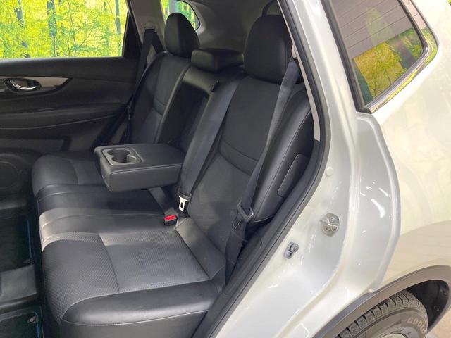 エクストレイル ２０Ｘｉ　ハイブリッド　全周囲カメラ　純正ＳＤナビ　衝突被害軽減システム　レーダークルーズ　禁煙車　電動リアゲート　全席シートヒーター　コーナーセンサー　スマートキー　ＬＥＤヘッド　ルーフレール　ビルトインＥＴＣ（59枚目）