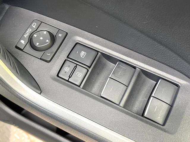 ＲＡＶ４ Ｇ　ＴＲＤフルエアロ　全周囲カメラ　衝突被害軽減システム　レーダークルーズ　禁煙車　電動リアゲート　前席シートエアコン　パワーシート　コーナーセンサー　スマートキー　ＬＥＤヘッド　ルーフレール（38枚目）