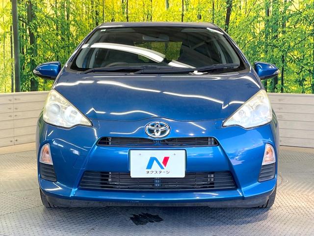 アクア Ｓ　禁煙車　スマートキー　オートライト　オートエアコン　ＣＤ　衝突安全ボディ　電動格納ミラー　横滑り防止装置（14枚目）