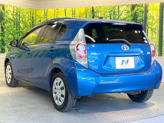 アクア Ｓ　禁煙車　スマートキー　オートライト　オートエアコン　ＣＤ　衝突安全ボディ　電動格納ミラー　横滑り防止装置（37枚目）