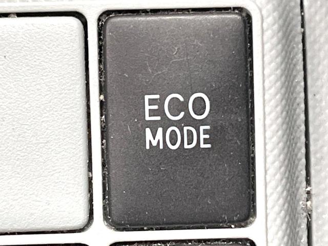 アクア Ｓ　禁煙車　スマートキー　オートライト　オートエアコン　ＣＤ　衝突安全ボディ　電動格納ミラー　横滑り防止装置（50枚目）