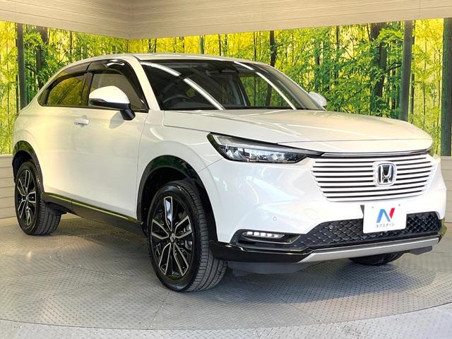 ヴェゼル ｅ：ＨＥＶ　Ｚ　バックカメラ　衝突被害軽減システム　禁煙車　電動リアゲート　ハーフレザーシート　コーナーセンサー　スマートキー　ＬＥＤヘッド　ＥＴＣ２．０　純正１８インチアルミ　オートハイビーム　車線逸脱警報（16枚目）