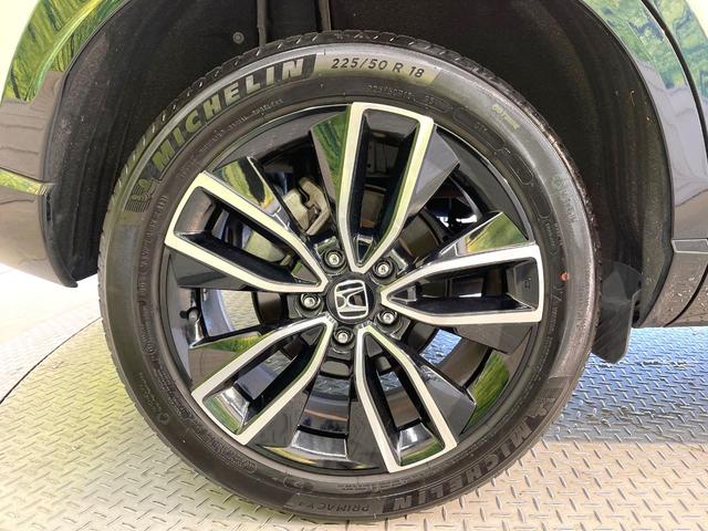 ヴェゼル ｅ：ＨＥＶ　Ｚ　バックカメラ　衝突被害軽減システム　禁煙車　電動リアゲート　ハーフレザーシート　コーナーセンサー　スマートキー　ＬＥＤヘッド　ＥＴＣ２．０　純正１８インチアルミ　オートハイビーム　車線逸脱警報（28枚目）