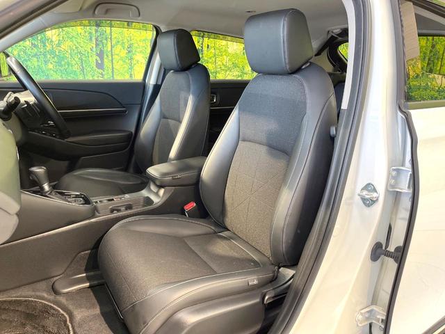 ヴェゼル ｅ：ＨＥＶ　Ｚ　バックカメラ　衝突被害軽減システム　禁煙車　電動リアゲート　ハーフレザーシート　コーナーセンサー　スマートキー　ＬＥＤヘッド　ＥＴＣ２．０　純正１８インチアルミ　オートハイビーム　車線逸脱警報（48枚目）